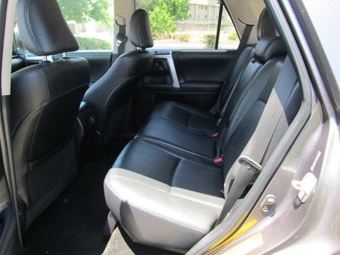 Used 2011 Toyota 4Runner Limited AWD/4WD image 8