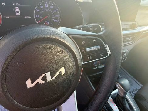 Used 2024 Kia Forte LXS FWD image 12