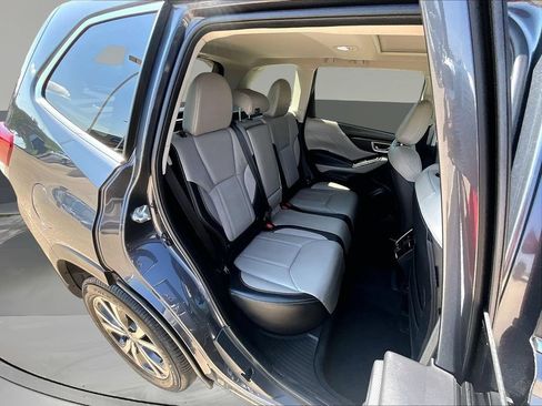 Used 2024 Subaru Forester Limited AWD/4WD image 29
