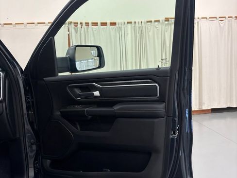 New 2026 RAM 1500 4x4 Crew Cab image 27