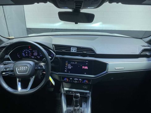Used 2019 Audi Q3 2.0T Premium image 9