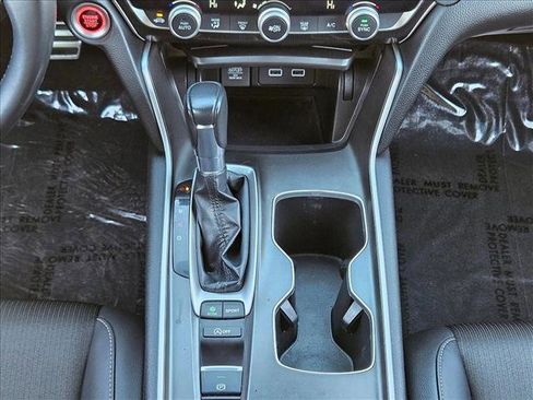 Used 2022 Honda Accord Sport image 12