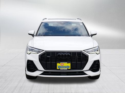 Used 2023 Audi Q3 2.0T Premium Plus w/ Premium Plus Package AWD/4WD image 2