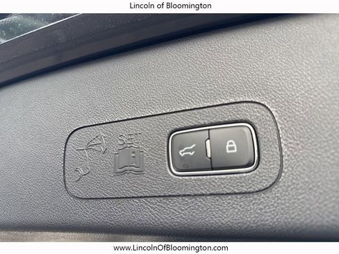 New 2025 Lincoln Aviator Black Label image 57