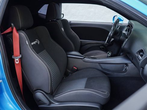 Used 2019 Dodge Challenger SRT Hellcat Redeye image 24