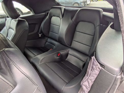 Used 2016 Ford Mustang GT Premium w/ Equipment Group 401A RWD image 8
