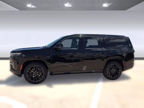 New 2026 Jeep Grand Wagoneer Summit AWD/4WD image 2
