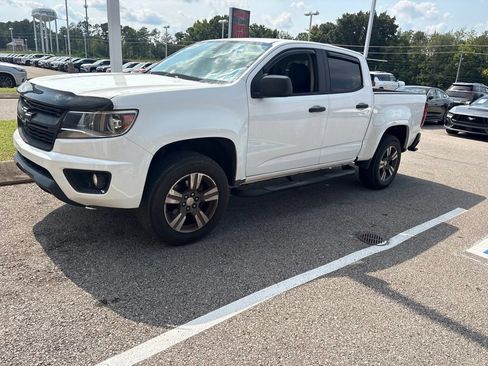 Used 2016 Chevrolet Colorado W/T w/ WT Convenience Package AWD/4WD image 3
