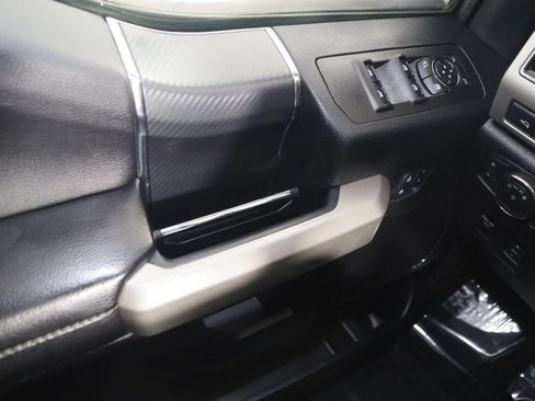 Used 2018 Ford F150 Lariat AWD/4WD image 30