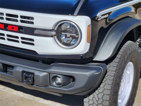 Used 2025 Ford Bronco Heritage Edition image 9