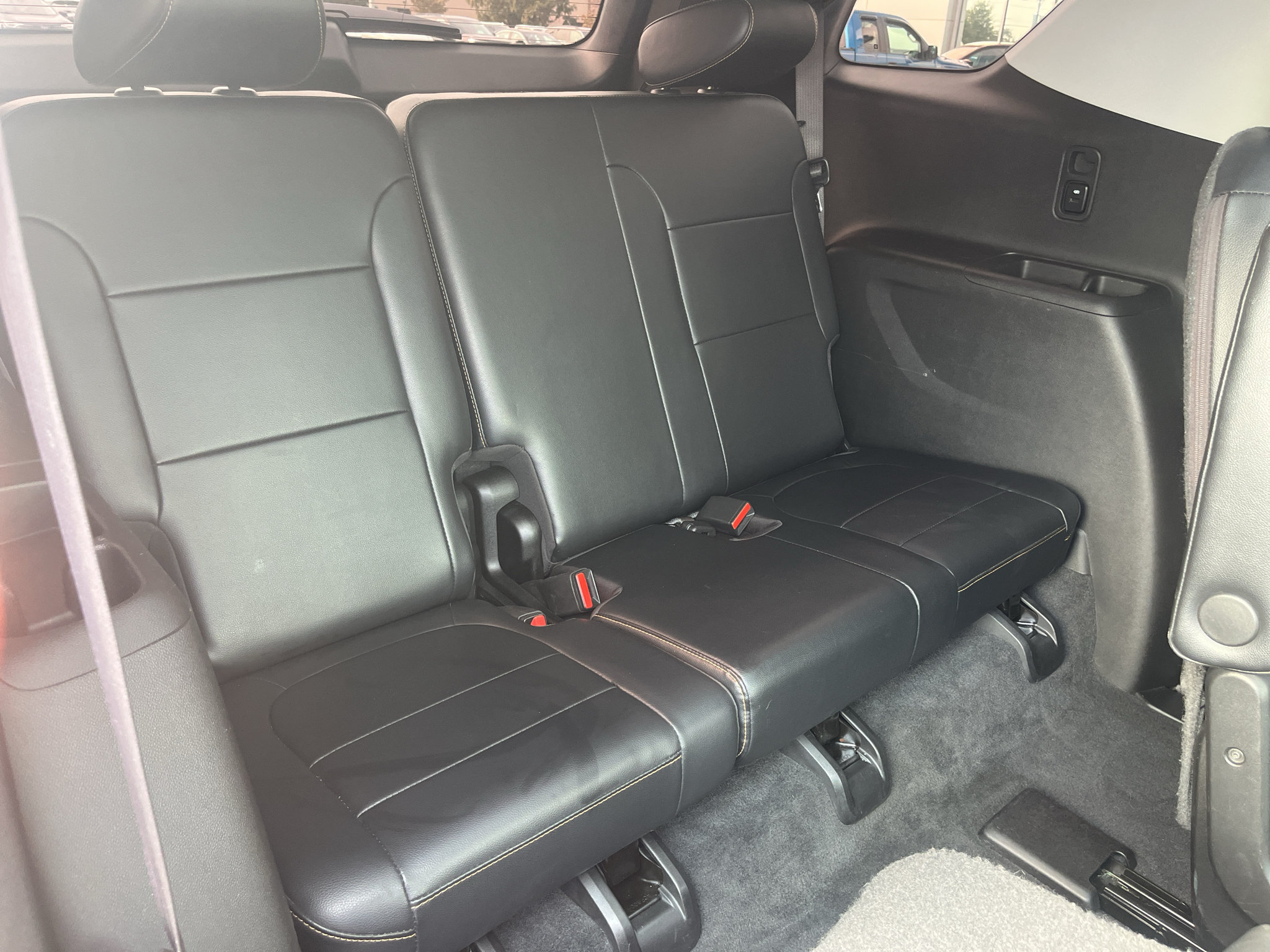 Used 2019 Chevrolet Traverse LT w/ LT Premium Package FWD image 30