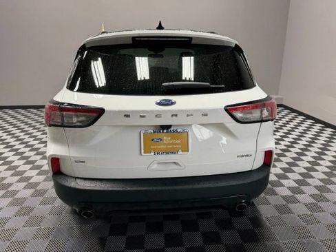 Used 2022 Ford Escape SE w/ SE Sport Appearance Package AWD/4WD image 11