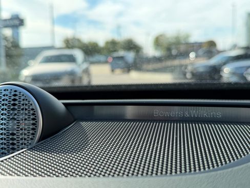 New 2026 Volvo XC90 B6 Ultra w/ Lounge Package image 15