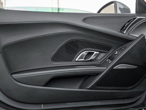 Used 2020 Audi R8 V10 image 21