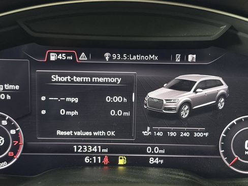 Used 2018 Audi Q7 3.0T Prestige w/ Prestige Package AWD/4WD image 18