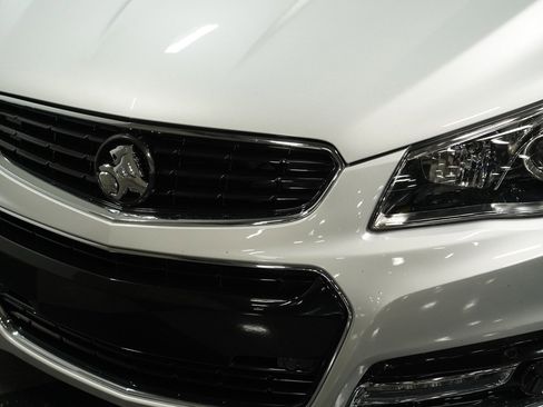 Used 2014 Chevrolet SS image 17