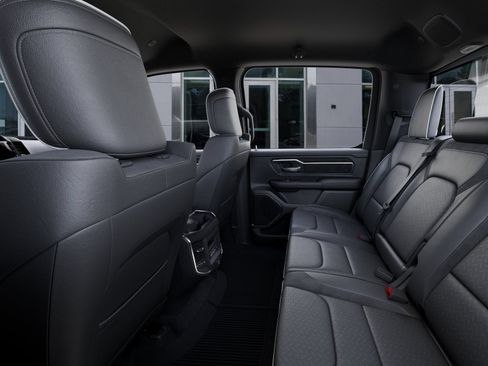 New 2026 RAM 1500 Laramie AWD/4WD image 23