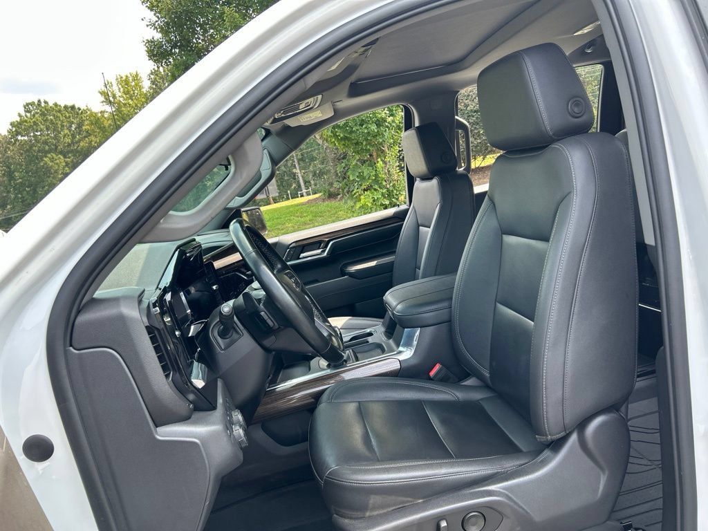 Used 2023 Chevrolet Silverado 1500 RST w/ RST All Star Premium Package AWD/4WD image 45
