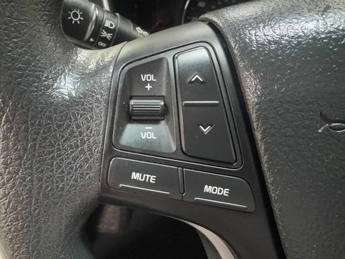Used 2014 Kia Sorento LX FWD image 17