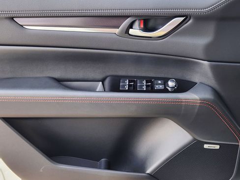 Used 2025 MAZDA CX-5 Carbon Edition image 23