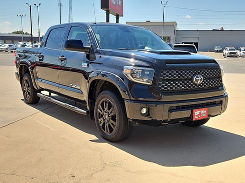 Used 2019 Toyota Tundra SR5 w/ TRD Sport Package AWD/4WD image 4