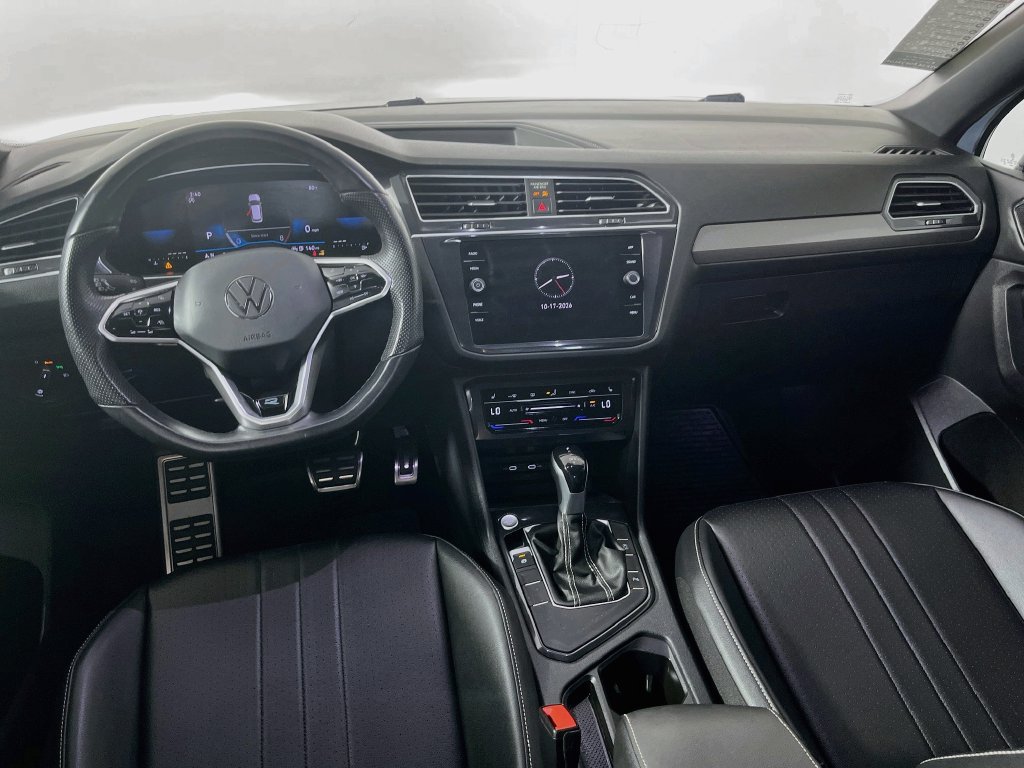 Used 2023 Volkswagen Tiguan SE R-Line FWD image 27