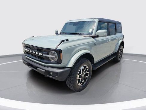 Certified 2023 Ford Bronco Outer Banks AWD/4WD image 3