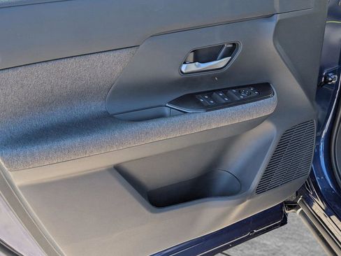 New 2026 Nissan Kicks SV image 16