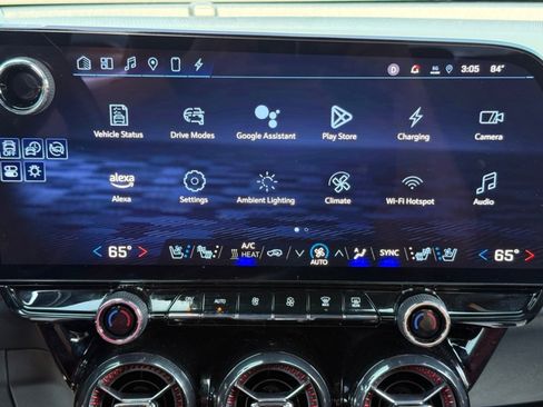 Used 2024 Chevrolet Blazer EV RS AWD/4WD image 14