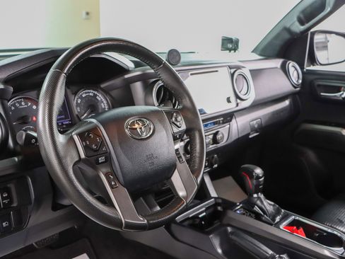 Used 2019 Toyota Tacoma TRD Pro image 26