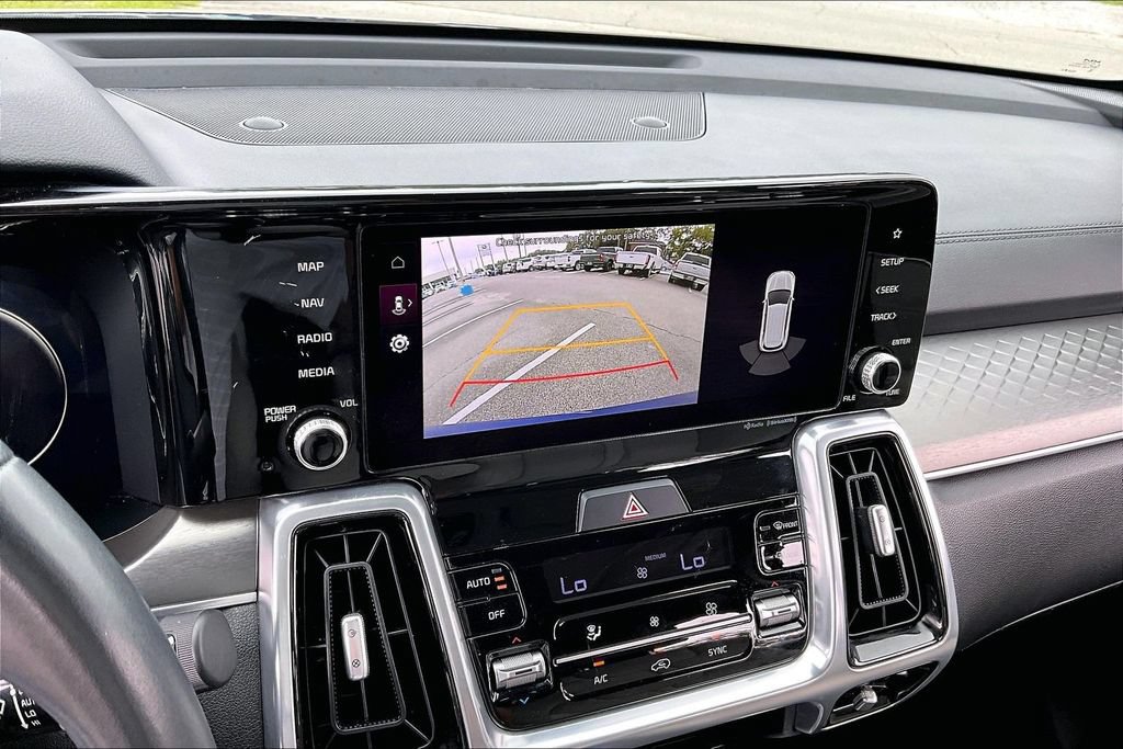 Used 2023 Kia Sorento SX FWD image 13