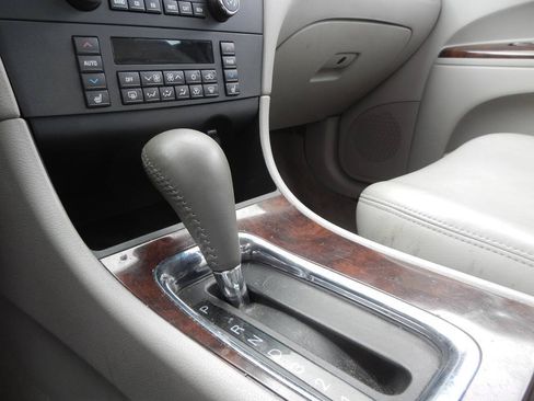 Used 2008 Buick LaCrosse CXL w/ Driver Confidence Package FWD image 39