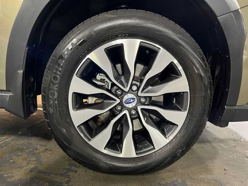 Used 2025 Subaru Outback Touring XT AWD/4WD image 9