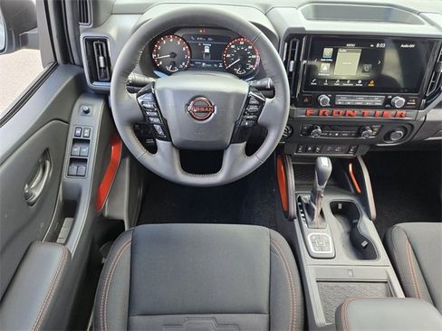 New 2026 Nissan Frontier PRO-4X w/ Pro-4x Convenience Package image 11