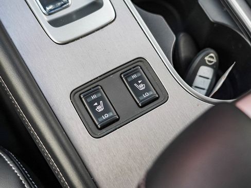 Used 2024 Nissan Murano SV w/ SV Midnight Edition Package image 22