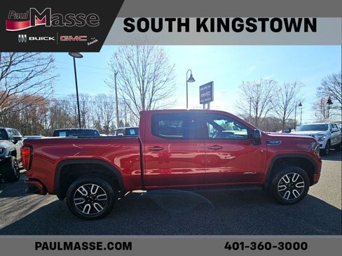 Used 2023 GMC Sierra 1500 AT4 w/ Technology Package AWD/4WD image 8
