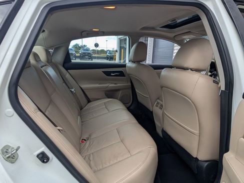 Used 2017 Nissan Altima 2.5 SL w/ Technology Package image 17