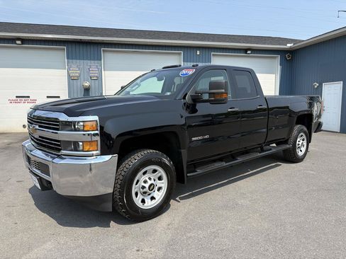 Used 2018 Chevrolet Silverado 3500 W/T w/ WT Convenience Package AWD/4WD image 1