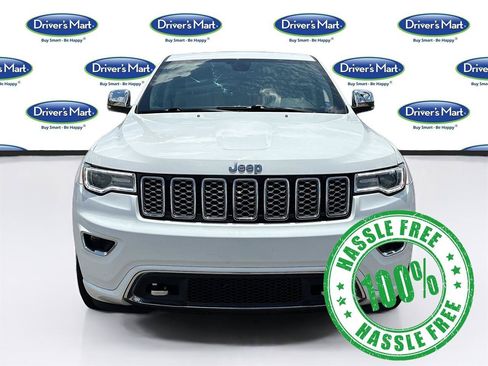 Used 2020 Jeep Grand Cherokee Overland w/ Interior Metal Package AWD/4WD image 2