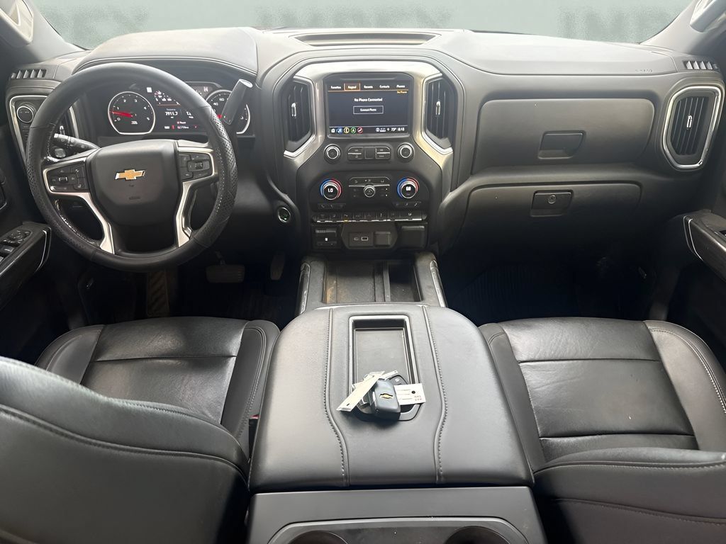 Used 2022 Chevrolet Silverado 3500 LTZ w/ LTZ Convenience Package AWD/4WD image 10
