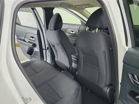 Used 2025 Nissan Kicks SV image 23