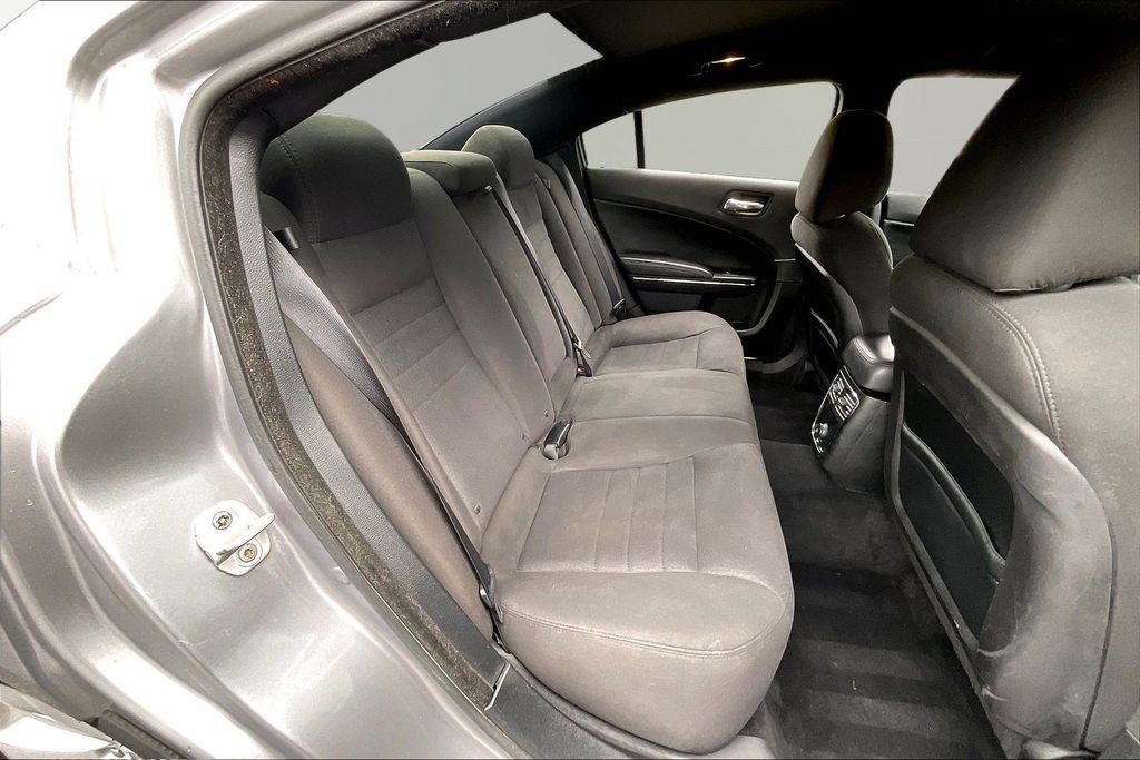 Used 2014 Dodge Charger SE RWD image 28