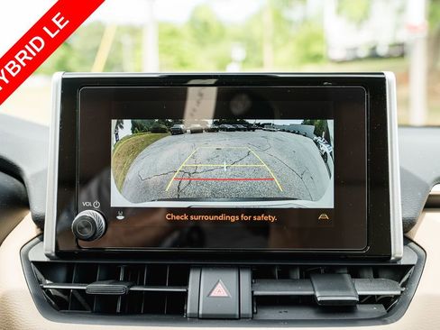 Used 2024 Toyota RAV4 LE AWD/4WD image 20