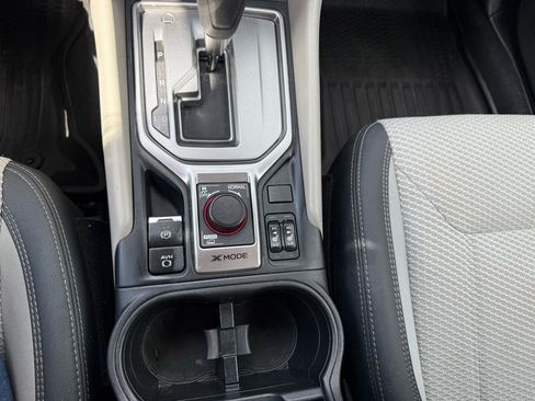 Used 2020 Subaru Forester Premium AWD/4WD image 35