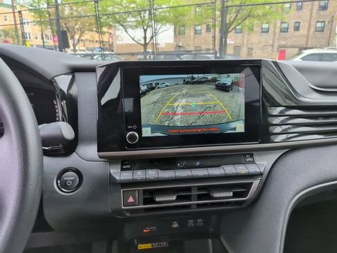 Used 2026 Toyota Camry LE FWD image 19