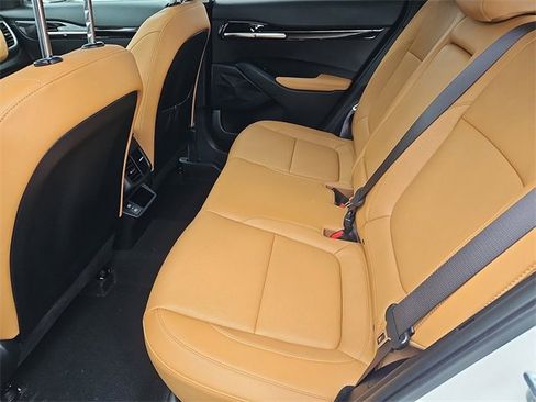Certified 2024 Kia Seltos SX w/ SX Sunroof Package image 33
