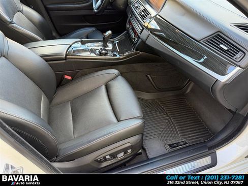 Used 2016 BMW 550i xDrive Sedan AWD/4WD image 24