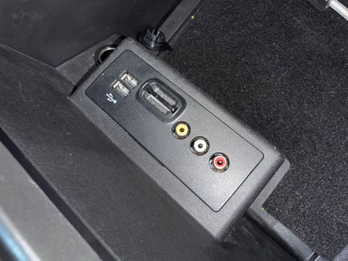 Used 2014 Ford F150 Raptor w/ Equipment Group 801A Luxury image 96