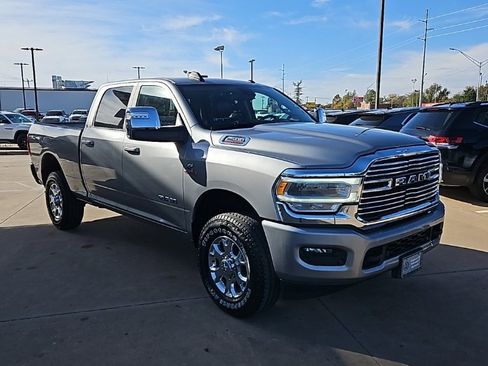 Used 2024 RAM 2500 Laramie image 3