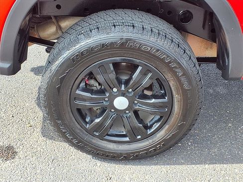 Used 2020 Ford Ranger XL w/ Equipment Group 101A Mid image 9